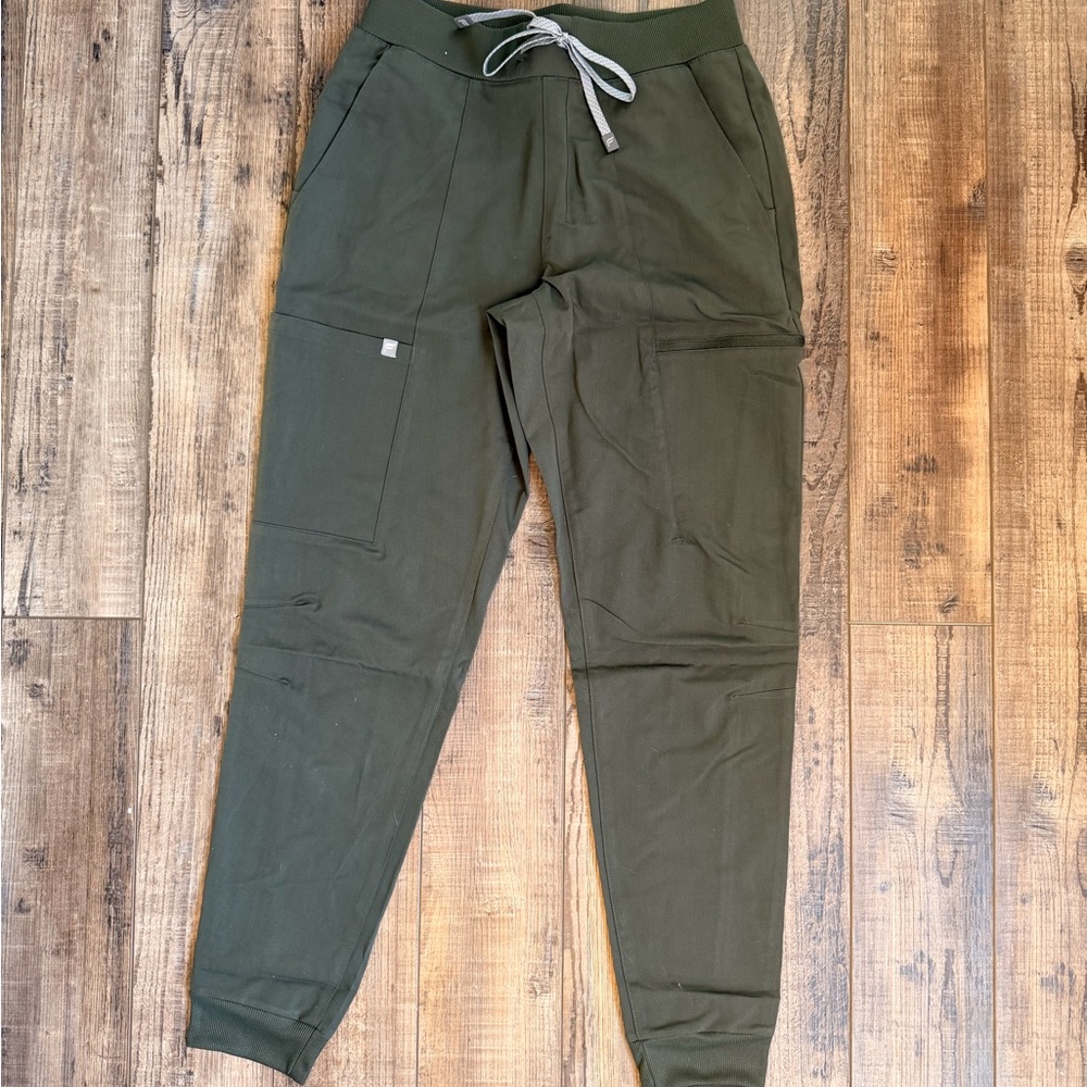 Fabletics Bonsai On Call Scrub Jogger